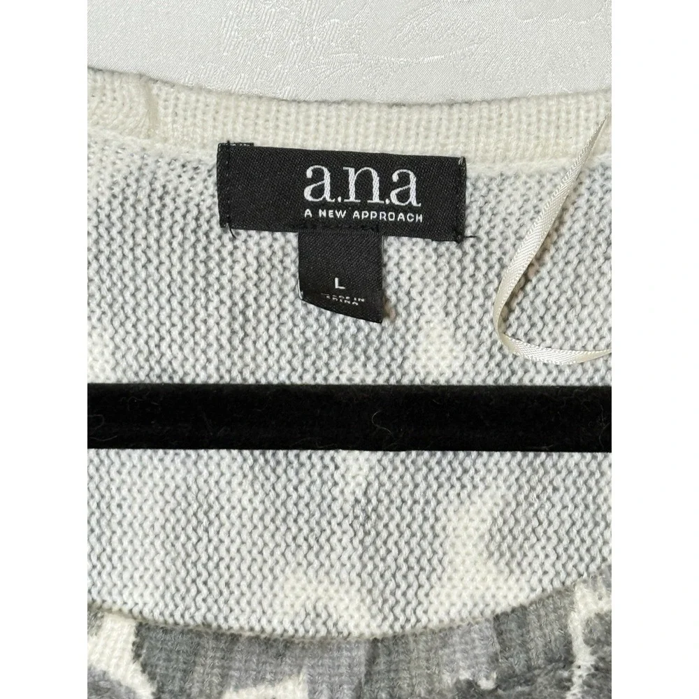 a.n.a Women's Sweater 3/4 Sleeves size L Msrp $44.00 New - Picture 7 of 10